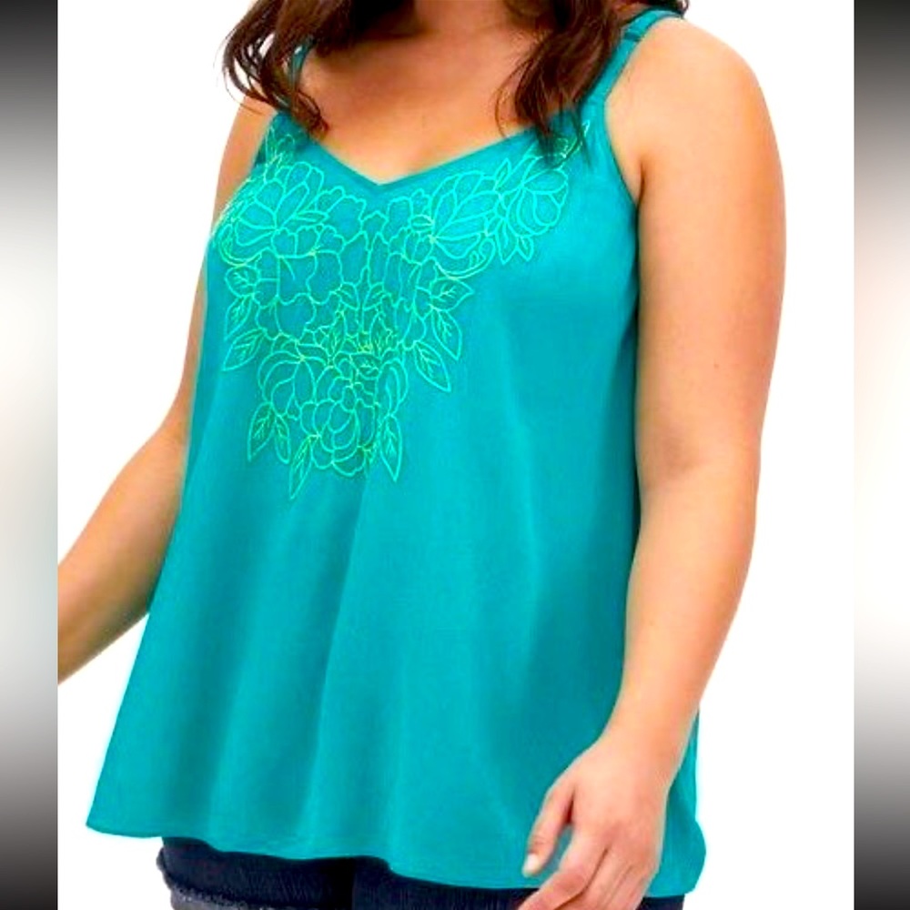 TORRID Embroidered Swing Cami NWT